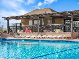 Villa #33 At Bloomington Country Club 3 Bedroom Condo