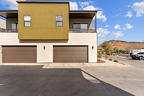 Villa #26 At Bloomington Country Club - Sunset Retreat 4 Bedroom Townh