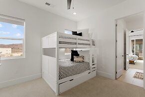 Villa #26 At Bloomington Country Club - Sunset Retreat 4 Bedroom Townh