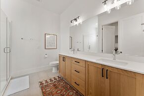 Villa #26 At Bloomington Country Club - Sunset Retreat 4 Bedroom Townh