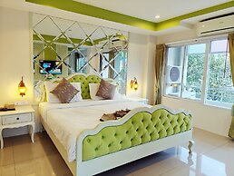 Harmonize Hotel Chiang Mai