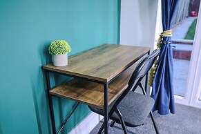 Sleeps17 Bliss 7-bedroom Luxury Escape Birmingham