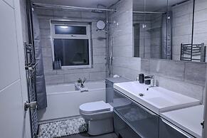 Sleeps17 Bliss 7-bedroom Luxury Escape Birmingham