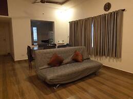 Thavika Silverwood Residence Yelagiri