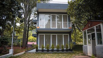 Thavika Silverwood Residence Yelagiri