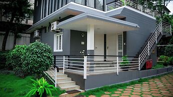 Thavika Silverwood Residence Yelagiri