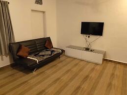 Thavika Silverwood Residence Yelagiri