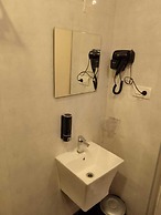 Thavika Silverwood Residence Yelagiri