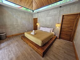 Serenity Wave Bungalow