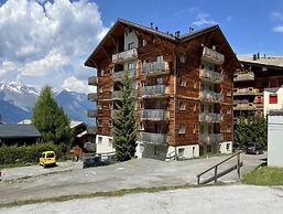 Apartment in Nendaz Near Ski Lift