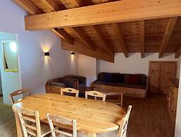 Awesome Apartment Near ski Slope