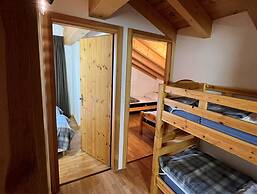 Awesome Apartment Near ski Slope