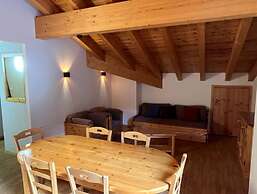 Awesome Apartment Near ski Slope