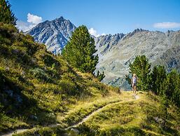Flat in Nendaz Near Ski Slopes & Cable Cars
