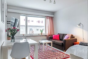 Nice Studio with Balcony in the Center