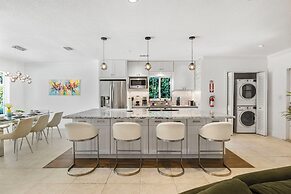 Miami Dream Home with Pool