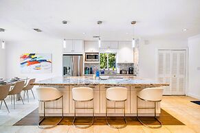 Miami Dream Home with Pool