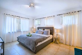 Miami Dream Home with Pool