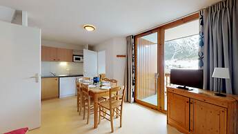Apartment With Balcony in Val Cenis
