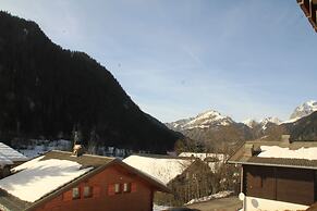 Chalet in La Bechigne With Valley Views