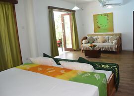 Muthu Nila Villas