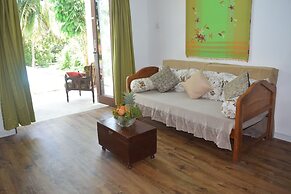 Muthu Nila Villas