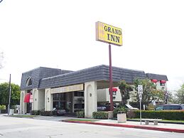 Grand Inn