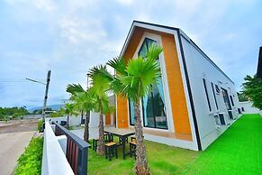 Level UP pool villa Rayong