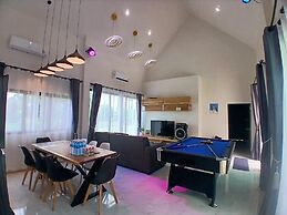 Level UP pool villa Rayong