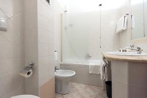 Hotel Ribot with pool in Arborea