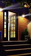 Falcon Boutique Hotel