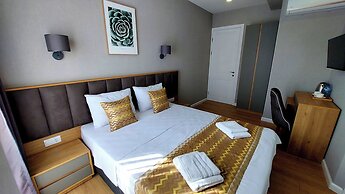 Falcon Boutique Hotel