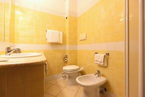 Hotel Medar with pool in Arborea