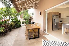 Close to Beach - Gated Community - Villa Salomé