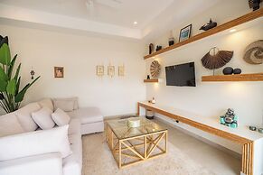 Close to Beach - Gated Community - Villa Salomé