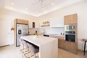 Close to Beach - Gated Community - Villa Salomé