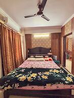 Happy Home - 10 Mins From Sangam River