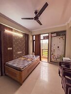 Happy Home - 10 Mins From Sangam River