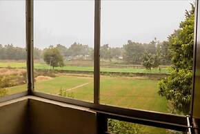 Happy Home - 10 Mins From Sangam River