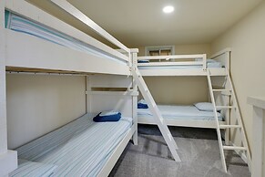 Swim, Fish, Hike: West Bay Family Retreat w/ Deck!