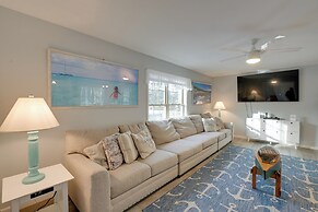 Swim, Fish, Hike: West Bay Family Retreat w/ Deck!