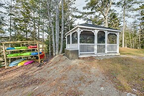 Swim, Fish, Hike: West Bay Family Retreat w/ Deck!
