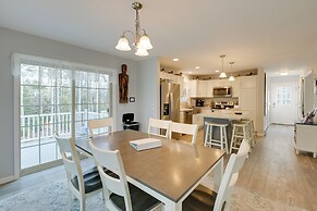 Swim, Fish, Hike: West Bay Family Retreat w/ Deck!