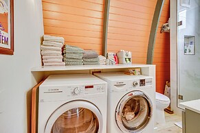 Half-mi to Park City Mountain: Cabin w/ Hot Tub!