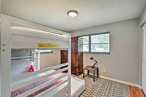 Family-friendly Home ~ 4 Mi to Naples Beach & Pier