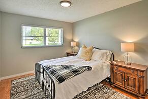 Family-friendly Home ~ 4 Mi to Naples Beach & Pier