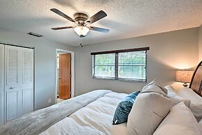 Family-friendly Home ~ 4 Mi to Naples Beach & Pier