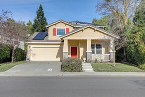 4 Mi to UC Davis: Updated Family Home!