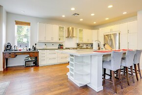 4 Mi to UC Davis: Updated Family Home!