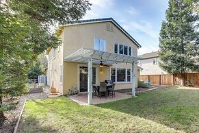 4 Mi to UC Davis: Updated Family Home!
